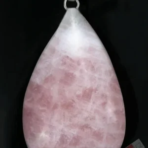 Větší přívěsek z růženínu, oblá kapka cca 40 x 26 mm (R1694P)